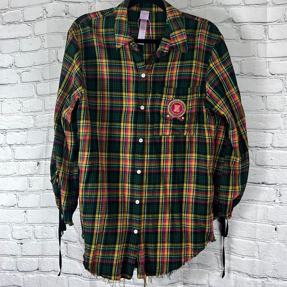 Savage Fenty plaid button up shirt top raw hem size medium